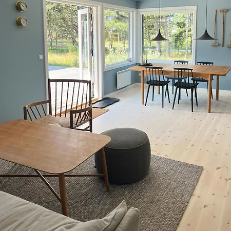 Holiday home With Hot Tub In Sjaellands Odde Yderby