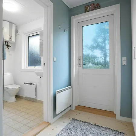 Feriehus With Hot Tub In Sjaellands Odde Yderby